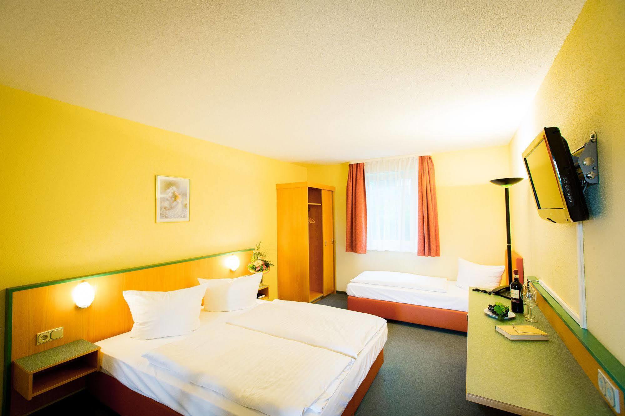 Apart Hotel Weimar ภายนอก รูปภาพ