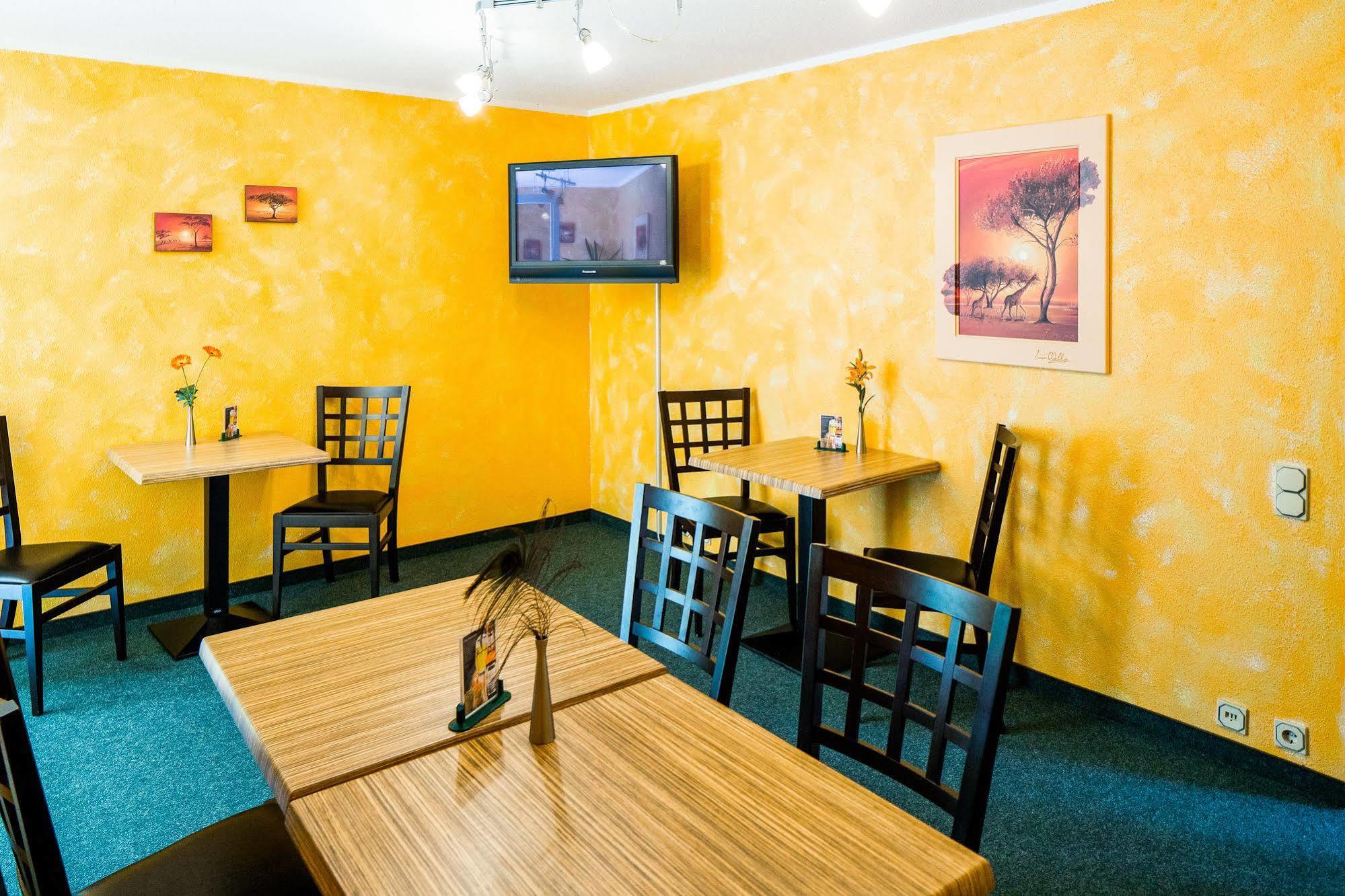 Apart Hotel Weimar ภายนอก รูปภาพ